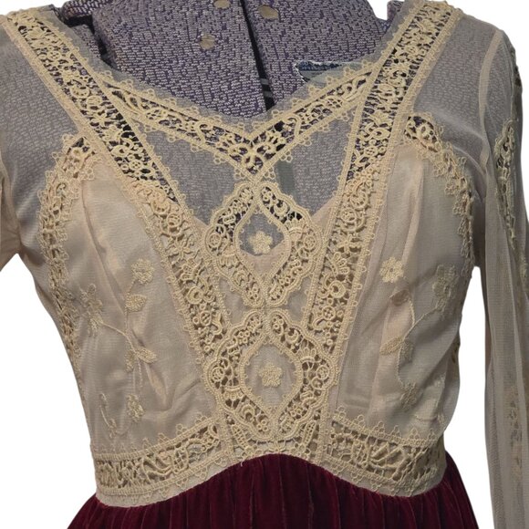 Free People V Is for Victorian Red Velvet and Cream Lace Long Sleeve Mini Dress - Picture 12 of 12